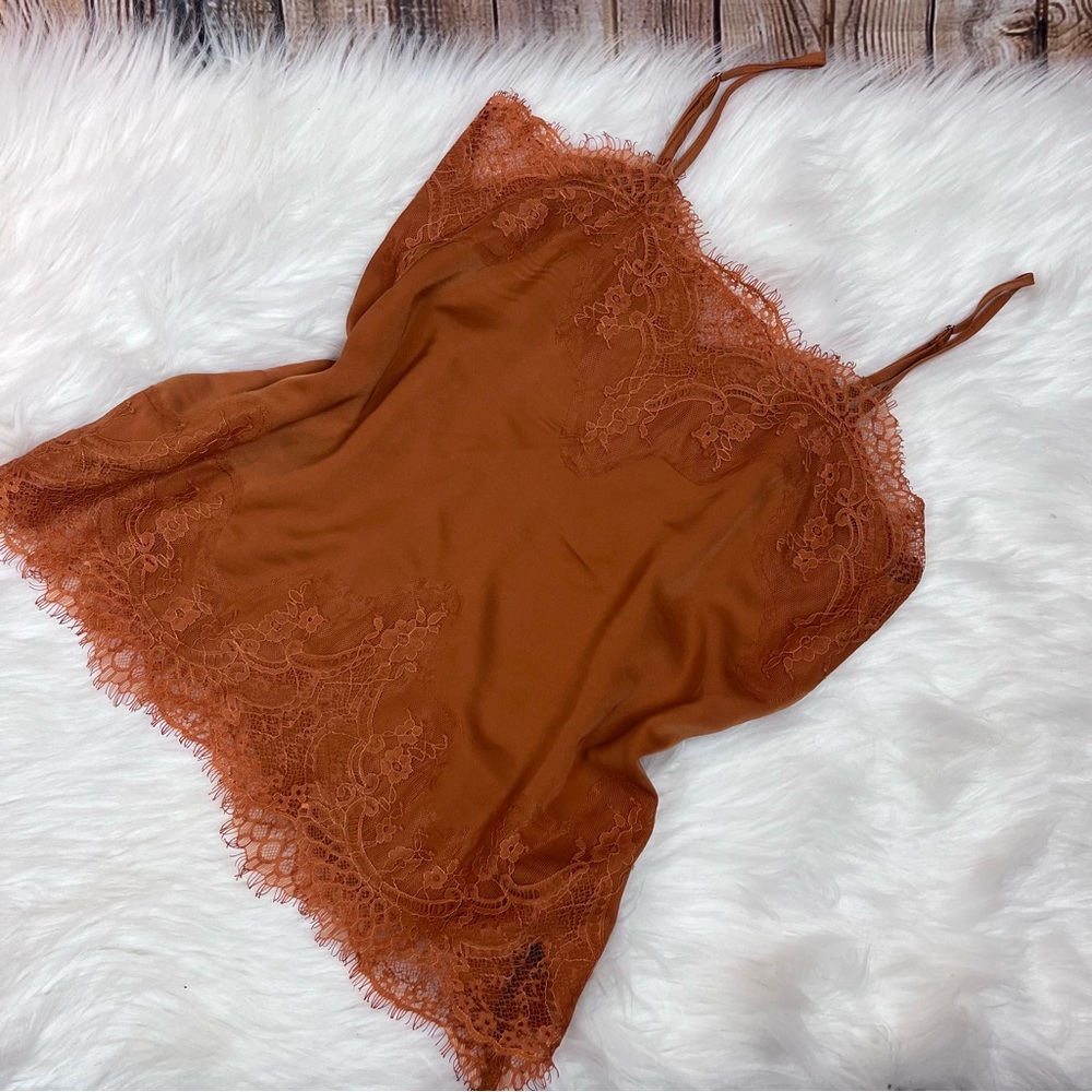 Storia Rust Lace Trim Camisole